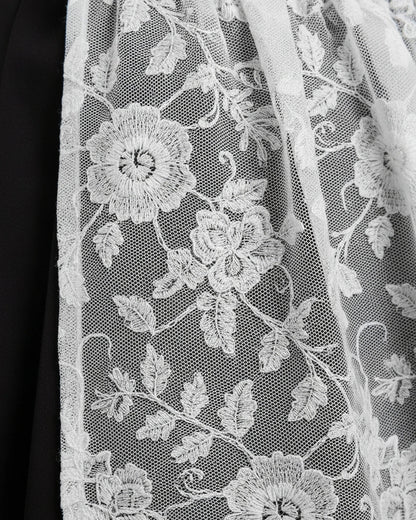 Dirndl Morgenlicht – Schwarz